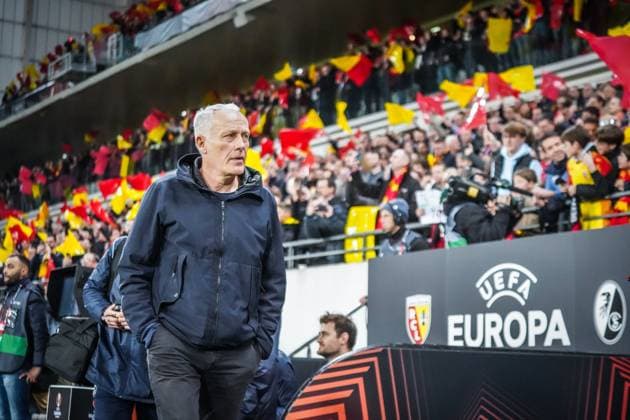Soccer UEFA Europa League 2023 2024, k o rounds play offs, RC Lens SC Freiburg, Stadion Bollaert Delelis Lens Freiburg coach Christian Streich Lens Bollaert Delelis Stadium France Copyright: xJoeranxSteinsiekx