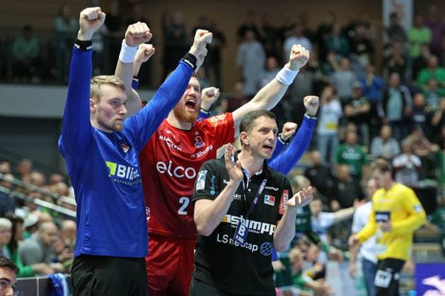 15 02 2024, xovx, Handball Liqui Moly Handball Bundesliga, HSG Wetzlar HBW Balingen Weilstetten Coach Jens Bürkle HBW Balingen Weilstetten Wetzlar Buderus Arena Hessen Germany EN