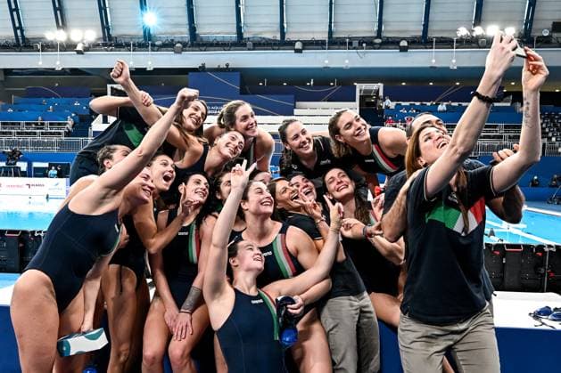 Members of team Italy celebrate the Olympic qualification after the Water polo, Wasserball women classification 7th 8th place match between team Canada (white caps) and team Italy (blue caps) of the 21st World Aquatics Championships at the Aspire Dome in Doha (Qatar), February 16, 2024. GiorgioXScala