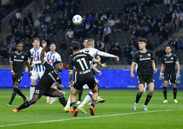 Soccer 2 Bundesliga, Hertha BSC 1 FC Magdeburg 16 02 2024, xdanx, Soccer 2 Bundesliga, Hertha BSC 1 FC Magdeburg, v l Daniel Heber 1 FC Magdeburg 15 ,Mohammed El Hankouri 1 FC Magdeburg 11 ,Daniel Elfadli 1 FC Magdeburg 6 ,duel, duel, fight, tackle DFL DFB REGULATIONS PROHIBIT ANY USE OF PHOTOGRAPHS as IMAGE SEQUENCES and or QUASI VIDEO Photo Daniel Lakomski Mix1 Berlin Olympiastadion Berlin Berlin Germany EN Copyright: xDanielxLakomskix