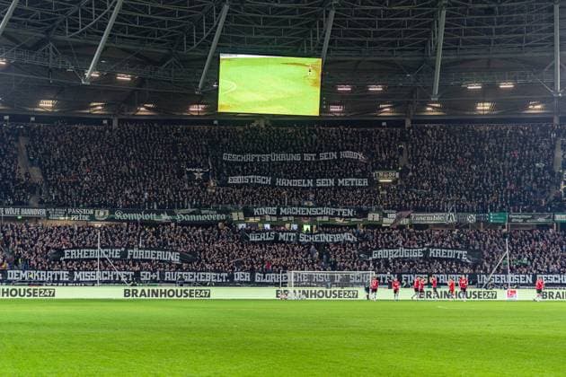 Choreo Fans Banner Protest Hannover 96 vs Greuther Fuerth, Football, 2 Bundesliga, 22 Matchday, 16 02 2024 DFL REGULATIONS PROHIBIT ANY OUSE OF PHOTOGRAPHS AS IMAGE SEQUENCES AND OR QUASI VIDEO Hannover 96 vs Greuther Fuerth, Football, 2 Bundesliga, 22 Matchday, 16 02 2024 Hannover Copyright: xEibner-Pressefoto BahhoxKarax EP_HAN