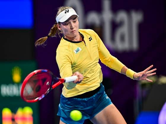Qatar TotalEnergies Open - Day 6 Elena Rybakina from Kazakhstan is playing in her semifinal match against Anastasia Pavlyuchenkova at the WTA, Tennis Damen 1000-Qatar TotalEnergies Open tennis tournament at the Khalifa International Tennis Complex in Doha, Qatar, on February 16, 2024. DOHA Qatar  Copyright: xNoushadxThekkayilx originalFilename:varittyakkal-qatartot240216_np7EZ.jpg