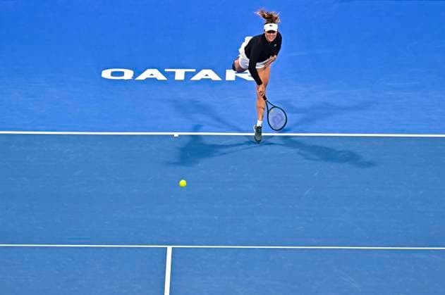 Qatar TotalEnergies Open - Day 6 Anastasia Pavlyuchenkova is playing against Elena Rybakina of Kazakhstan in her semifinal match at the WTA, Tennis Damen 1000-Qatar TotalEnergies Open tennis tournament at the Khalifa International Tennis Complex in Doha, Qatar, on February 16, 2024. DOHA Qatar  Copyright: xNoushadxThekkayilx originalFilename:varittyakkal-qatartot240216_npSai.jpg