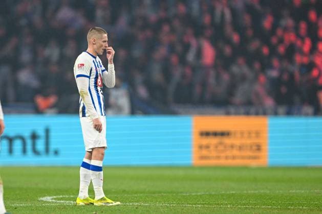 2 Bundesliga Hertha BSC Berlin 1 FC Magdeburg on 16 02 2024 at the Olympiastadion in Berlin Palko Dardai Hertha BSC Berlin dissatisfied, disappointed, disappointed, dejected MT