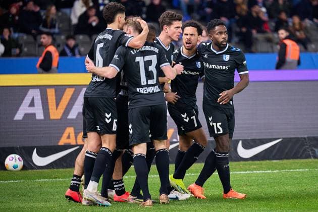 1 FC Magdeburg cheers after scoring 2 2, GER, Hertha BSC vs 1 FC Magdeburg, Soccer Men, 2 Bundesliga, Season 2023 2024, 22 Matchday, 16 02 2024 DFL REGULATIONS PROHIBIT ANY USE OF PHOTOGRAPHS AS IMAGE SEQUENCES AND OR QUASI VIDEO GER, Hertha BSC vs 1 FC Magdeburg, Soccer Men, 2 Bundesliga, Season 2023 2024, 22 Matchday, 16 02 2024 Berlin Copyright: xEibner-Pressefotox xClaudiusxRaux EP_CRH