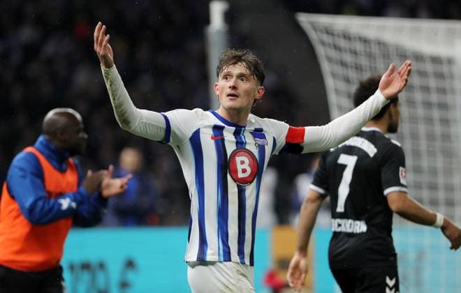 Fabian Reese cheers after 3 2 joy emotion jubilation Sport Football Soccer DFL 2 Bundesliga Men 22 Matchday Season 2023 2024 16 02 2024 Hertha BSC Berlin vs 1 FC Magdeburg FCM DFL regulations prohibit any use of photographs as image sequences and or quasi video
