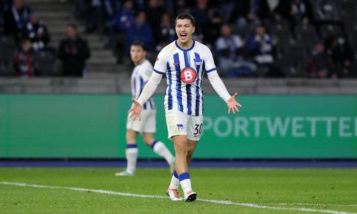 Ibrahim Maza shouting, pointing, gesticulating Single image Crop Action Sport Soccer Football DFL 2 Bundesliga Men 22 Matchday Season 2023 2024 16 02 2024 Hertha BSC Berlin vs 1 FC Magdeburg FCM DFL regulations prohibit any use of photographs as image sequences and or quasi video