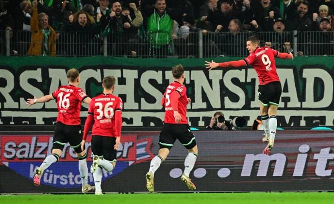 16 02 2024 Soccer Season 2023 2024 2 Soccer Bundesliga 22 Matchday Hannover 96 H96 SpVgg Greuther Fürth Kleeblatt Sportfoto Zink xwoxzix DFL regulations prohibit any use of photographs as image sequences and or quasi video only for editorial use Torjubel Jubel nach Treffer Tor Torschuß zum 2 1 durch Nicolo Tresoldi 9, Hannover 96 H96