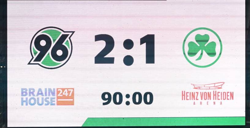16 02 2024 Soccer season 2023 2024 2 Soccer Bundesliga 22 Matchday Hannover 96 H96 SpVgg Greuther Fürth Kleeblatt Sportfoto Zink xwoxzix DFL regulations prohibit any use of photographs as image sequences and or quasi video only for editorial use Final result on scoreboard