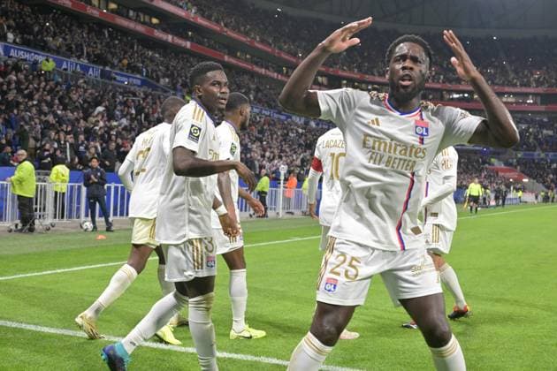 Joie de Orel Mangala et de ses coÃ quipiers (lyon) FOOTBALL: Olympique Lyonnais vs OGC Nice - Ligue 1 - 16 02 2024 FredericChambert Panoramic 