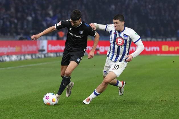 16 02 2024, xtgx, Football 2 Bundesliga, Hertha BSC Berlin 1 FC Magdeburg emspor, v l Daniel Elfadli Magdeburg, 6 , Ibrahim Maza Hertha, 30 duel, duel, fight, tackle DFL DFB REGULATIONS PROHIBIT ANY USE OF PHOTOGRAPHS as IMAGE SEQUENCES and or QUASI VIDEO Berlin