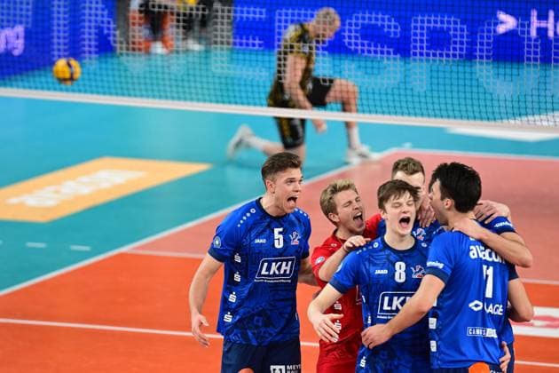 Volleyball I Men I Season 2023 2024 I Bundesliga I Matchday 20 I SVG Lüneburg SWD powervolleys Düren I 16 2 2024 Picture with symbolic character SVG Lüneburg cheers Sebastian Gevert 13, SWD powervolleys Düren kneels destroyed on the floor Lüneburg LKH Arena Niedersachsen Germany Copyright: xLobeca AndreasxHannigx