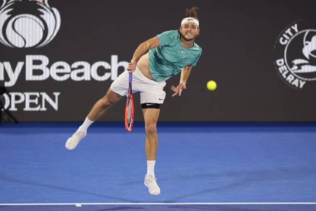 February 16, 2024, Delray Beach, Florida, United States: February, 16 - Delray Beach, FL: Taylor Fritz(USA) in action here, defeats Rinky Hijikata(AUS) in the quarter-finals of the 2024 Delray Beach Open at the Delray Beach Tennis Center. Delray Beach United States - ZUMApa3_ 0414357966st Copyright: xAndrewxPatronx