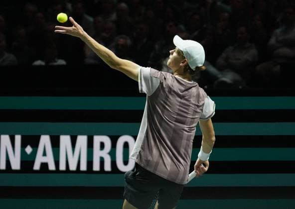 ABN Amro Open - Rotterdam Jannik Sinner of Italy uring the ABN Amro Open 2024, ATP, Tennis Herren 500 tennis tournament on February 16, 2024 in Rotterdam, Netherlands - Photo Laurent Lairys ABACAPRESS.COM Rotterdam Netherlands  Copyright: xLairysxLaurent ABACAx