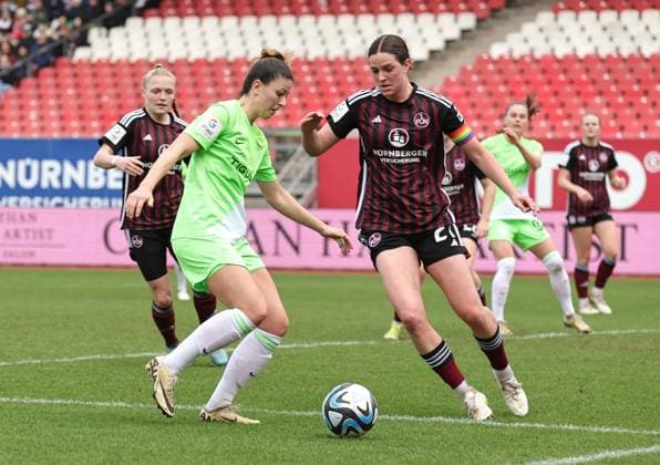 17 02 2024 Soccer Season 2023 2024 1 Women Soccer Bundesliga 14 Matchday 1 FC Nürnberg FCN Club VfL Wolfsburg Sportfoto Zink DaMa xdaxmax Chantal Hagel 7, VfL Wolfsburg Lara Schmidt 27, 1 FC Nürnberg FCN