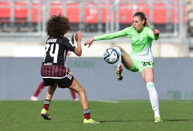 17 02 2024 Soccer Season 2023 2024 1 Women Soccer Bundesliga 14 Matchday 1 FC Nürnberg FCN Club VfL Wolfsburg Sportfoto Zink DaMa xdaxmax Amira Arfaoui 74, 1 FC Nürnberg FCN Jule Brand 29, VfL Wolfsburg