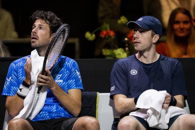 ROTTERDAM - Robin Haase and Botic van de Zandschulp in action against Jackson Withrow and Nathaniel Lammons (United States) on the sixth day of the ABN AMRO Open tennis tournament in Ahoy. ANP SANDER KONING ABN AMRO Open 2024 xVIxANPxSportx xxANPxIVx 491317685 originalFilename: 491317685.jpg