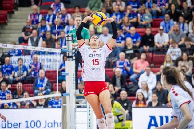 Raquel Lazaro SC Potsdam, 15 Ball reception Allianz MTV Stuttgart SC Potsdam, Sport, Volleyball Bundesliga, Women, VBL, Season 2023 24, 17 02 2024, Stuttgart SCHARRena , DEU Allianz MTV Stuttgart SC Potsdam, Sport, Volleyball Bundesliga, Women, VBL, Season 2023 24, 17 02 2024, Stuttgart SCHARRena , DEU Stuttgart Copyright: xSandyxDinkelackerx EP_SDR