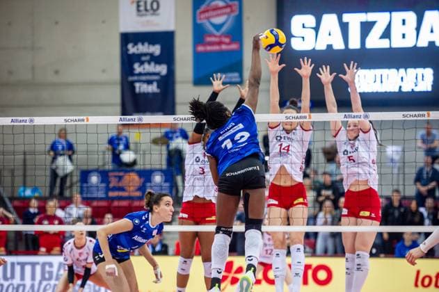 Krystal Rivers Allianz MTV Stuttgart, 13 wins set point against the Potsdam block and successfully ends the second set 2 0 Allianz MTV Stuttgart SC Potsdam, Sport, Volleyball Bundesliga, Women, VBL, Saison 2023 24, 17 02 2024, Stuttgart SCHARRena , DEU Allianz MTV Stuttgart SC Potsdam, Sport, Volleyball Bundesliga, Women, VBL, Saison 2023 24, 17 02 2024, Stuttgart SCHARRena , DEU Stuttgart Copyright: xSandyxDinkelackerx EP_SDR