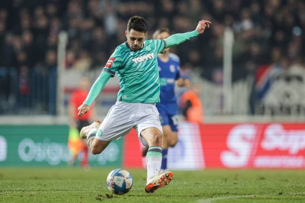 Zagreb- Rudes i Hajduk sastali su se u 23 kolu SuperSport HNL 17.02.2024., Zagreb - stadion Kranjceviceva, Zagreb - SuperSport HNL, 23. kolo, NK Rudes - HNK Hajduk. Josip Brekalo LukaxStanzl PIXSELL