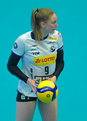 17 02 2024, Suhls Jennifer Mosser, Volleyball, 1 Bundesliag, Intermediate round, Dresdner SC VfB Suhl 3 2, Dresden