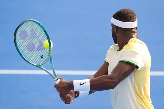 February 17, 2024, Delray Beach, Florida, United States: DELRAY BEACH, FL - FEBRUARY 17: Frances Tiafoe (USA) in action during the semi-finals of the 2024 Delray Beach Open on February 17, 2024, at the Delray Beach Tennis Center in Delray Beach, FL. Delray Beach United States - ZUMApa3_ 0414748314st Copyright: xAndrewxPatronx