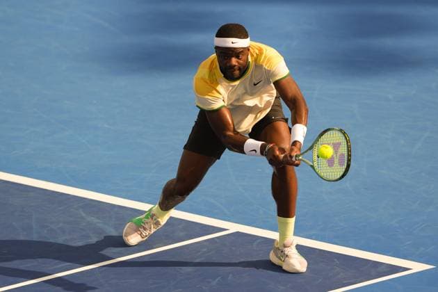 February 17, 2024, Delray Beach, Florida, United States: DELRAY BEACH, FL - FEBRUARY 17: Frances Tiafoe (USA) in action during the semi-finals of the 2024 Delray Beach Open on February 17, 2024, at the Delray Beach Tennis Center in Delray Beach, FL. Delray Beach United States - ZUMApa3_ 0414748659st Copyright: xAndrewxPatronx