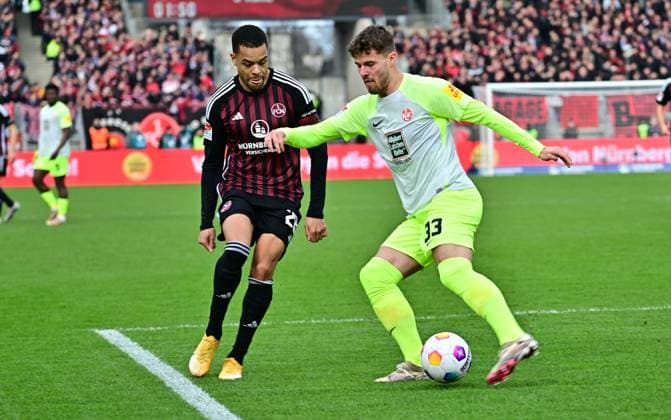 18 02 2024 Soccer Season 2023 2024 2 Soccer Bundesliga 22 Matchday 1 FC Nürnberg FCN Club 1 FC Kaiserslautern FCK Roten Teufel Sportfoto Zink xwoxzix DFL regulations prohibit any use of photographs as image sequences and or quasi video only for editorial use Jan Gyamerah 28, 1 FC Nürnberg FCN Jan Elvedi 33, 1 FC Kaiserslautern FCK
