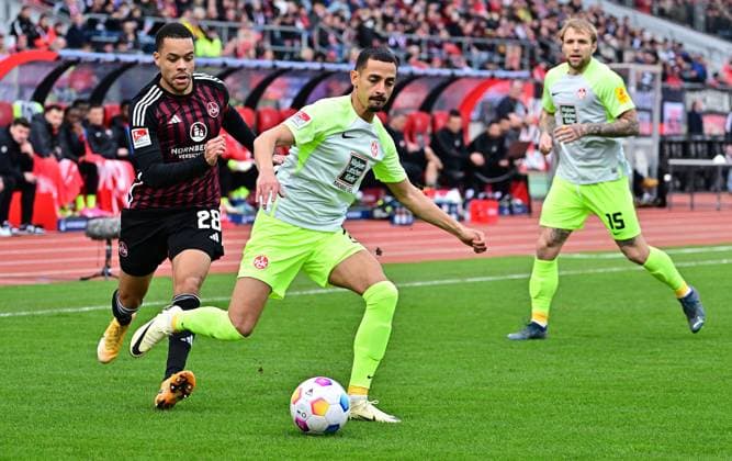 18 02 2024 Soccer Season 2023 2024 2 Soccer Bundesliga 22 Matchday 1 FC Nürnberg FCN Club 1 FC Kaiserslautern FCK Roten Teufel Sportfoto Zink xwoxzix DFL regulations prohibit any use of photographs as image sequences and or quasi video only for editorial use Jan Gyamerah 28, 1 FC Nürnberg FCN Kenny Prince Redondo 11, 1 FC Kaiserslautern FCK
