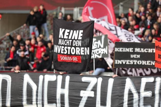 18 02 2024 Soccer Season 2023 2024 2 Soccer Bundesliga 22 Matchday 1 FC Nürnberg FCN Club 1 FC Kaiserslautern FCK Roten Teufel Sportfoto Zink DaMa xdaxmax DFL regulations prohibit any use of photographs as image sequences and or quasi video only for editorial use Clubfan Clubfans FCN Fans Fans protest inside the stadium during the match with banners banners signs and flags against the DFL and the planned investor entry