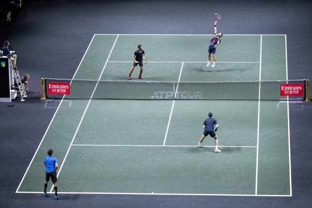 ROTTERDAM - Wesley Koolhof (NED) and Nikola Mektic (CRO) in action against Robin Haase and Botic van de Zandschulp on the last day of the ABN AMRO Open tennis tournament in Ahoy. ANP SANDER KONING ABN AMRO Open 2024 xVIxANPxSportx xxANPxIVx 491424972 originalFilename: 491424972.jpg