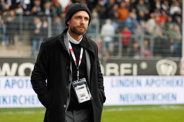 Nils Ole Book Board Member Sport SV Elversberg , SV Elversberg vs VFL Osnabrueck, Football, 2 Bundesliga, Matchday 20, Season 2023 2024, 18 02 2024 SV Elversberg vs VFL Osnabrueck, Football, 2 Bundesliga, Matchday 20, Season 2023 2024, 18 02 2024 Elversberg Copyright: xEibner-Pressefoto AlexanderxNeisx EP_ANS