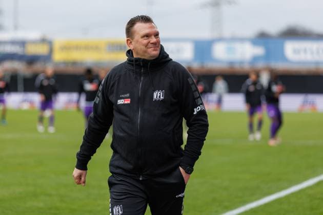 Uwe Koschinat Coach VFL Osnabrueck , SV Elversberg vs VFL Osnabrueck, Football, 2 Bundesliga, Matchday 20, Season 2023 2024, 18 02 2024 SV Elversberg vs VFL Osnabrueck, Football, 2 Bundesliga, Matchday 20, Season 2023 2024, 18 02 2024 Elversberg Copyright: xEibner-Pressefoto AlexanderxNeisx EP_ANS