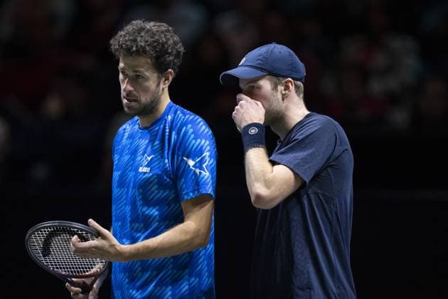 ROTTERDAM - Robin Haase and Botic van de Zandschulp in action against Wesley Koolhof (NED) and Nikola Mektic (CRO) on the last day of the ABN AMRO Open tennis tournament in Ahoy. ANP SANDER KONING ABN AMRO Open 2024 xVIxANPxSportx xxANPxIVx 491425638 originalFilename: 491425638.jpg