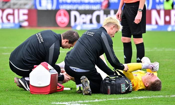 18 02 2024 Soccer Season 2023 2024 2 Soccer Bundesliga 22 Matchday 1 FC Nürnberg FCN Club 1 FC Kaiserslautern FCK Roten Teufel Sportfoto Zink xwoxzix DFL regulations prohibit any use of photographs as image sequences and or quasi video only for editorial use Julian Krahl 18, 1 FC Kaiserslautern FCK battered on the ground