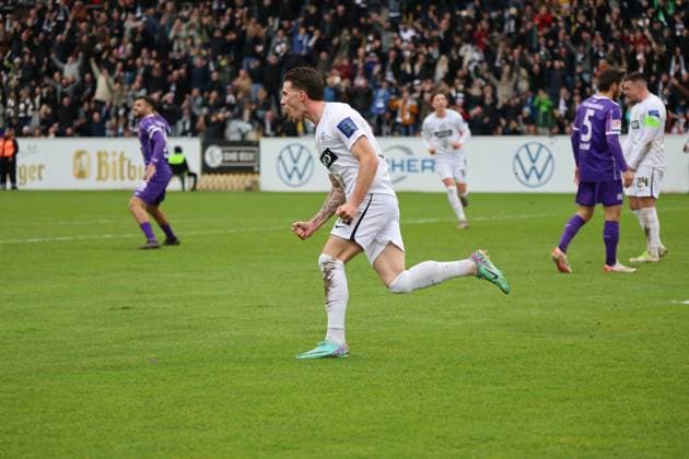 18 02 2024, Soccer, Men, 2 Bundesliga , 22 Matchday, Season 2023 2024, SV 07 Elversberg VfL Osnabrück, Goal celebration to 2 0, Scorer Hugo Vandermersch SV 07 Elversberg Elversberg Ursapharm Arena an der Kaiserlinde Saarland Germany EN