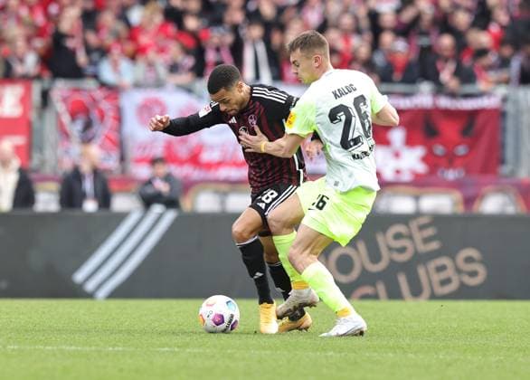 18 02 2024 Soccer Season 2023 2024 2 Soccer Bundesliga 22 Matchday 1 FC Nürnberg FCN Club 1 FC Kaiserslautern FCK Roten Teufel Sportfoto Zink DaMa xdaxmax DFL regulations prohibit any use of photographs as image sequences and or quasi video only for editorial use Jan Gyamerah 28, 1 FC Nürnberg FCN Filip Kaloc 26, 1 FC Kaiserslautern FCK
