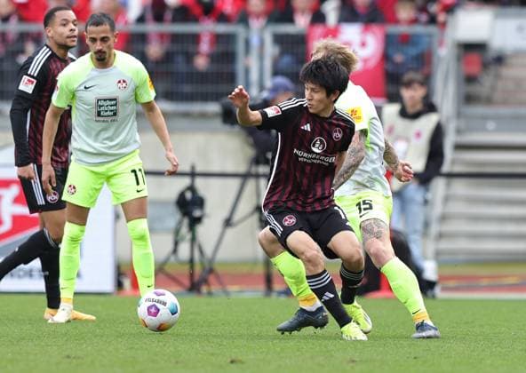 18 02 2024 Soccer Season 2023 2024 2 Soccer Bundesliga 22 Matchday 1 FC Nürnberg FCN Club 1 FC Kaiserslautern FCK Roten Teufel Sportfoto Zink DaMa xdaxmax DFL regulations prohibit any use of photographs as image sequences and or quasi video only for editorial use Kanji Okunuki 11, 1 FC Nürnberg FCN Tymoteusz Puchacz 15, 1 FC Kaiserslautern FCK