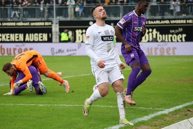 18 02 2024, Football, Men, 2 Bundesliga , 22 Matchday, Season 2023 2024, SV 07 Elversberg VfL Osnabrück, Luca Schnellbacher SV 07 Elversberg Elversberg Ursapharm Arena an der Kaiserlinde Saarland Germany EN