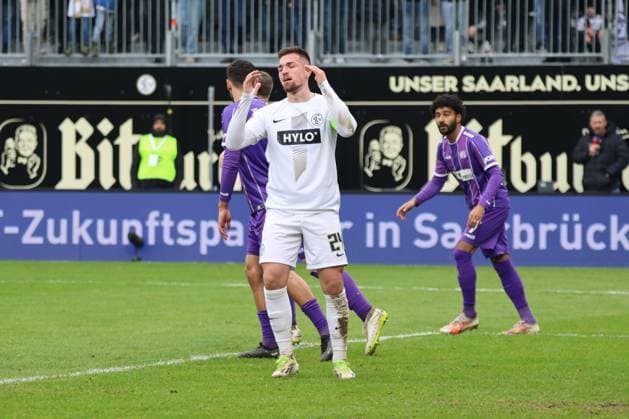 18 02 2024, Football, Men, 2 Bundesliga , 22 Matchday, Season 2023 2024, SV 07 Elversberg VfL Osnabrück, Luca Schnellbacher SV 07 Elversberg Elversberg Ursapharm Arena an der Kaiserlinde Saarland Germany EN