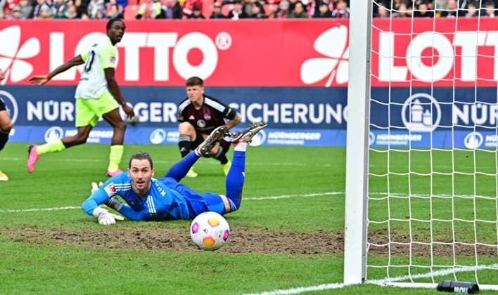 18 02 2024 Soccer Season 2023 2024 2 Soccer Bundesliga 22 Matchday 1 FC Nürnberg FCN Club 1 FC Kaiserslautern FCK Roten Teufel Sportfoto Zink xwoxzix DFL regulations prohibit any use of photographs as image sequences and or quasi video only for editorial use Dickson Abiama 40, 1 FC Kaiserslautern FCK Finn Jeltsch 44, 1 FC Nürnberg FCN Chance Torchance Carl Klaus 1, 1 FC Nürnberg FCN beaten