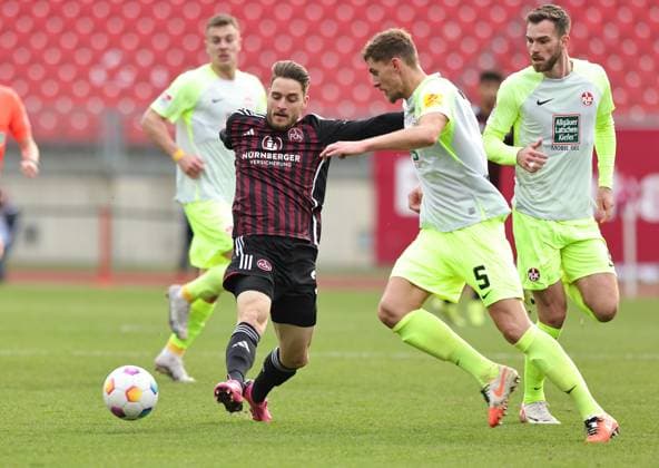 18 02 2024 Soccer Season 2023 2024 2 Soccer Bundesliga 22 Matchday 1 FC Nürnberg FCN Club 1 FC Kaiserslautern FCK Roten Teufel Sportfoto Zink DaMa xdaxmax DFL regulations prohibit any use of photographs as image sequences and or quasi video only for editorial use Lukas Schleimer 36, 1 FC Nürnberg FCN Kevin Kraus 5, 1 FC Kaiserslautern FCK
