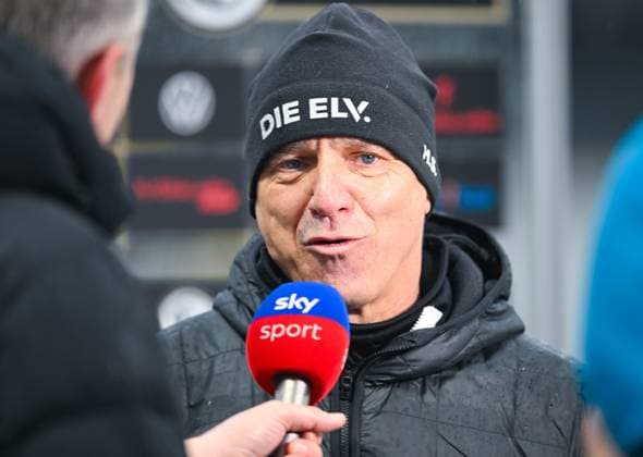 Germany, Spiesen Elversberg, 18 02 2024, Ursapharm Arena at Kaiserlinde, SV Elversberg vs VfL Osnabrueck 2 Bundesliga, Coach Horst Steffen SV Elversberg speaks during an interview Spiesen Elversberg Ursapharm Arena at Kaiserlinde Saarland Germany eu-images-738