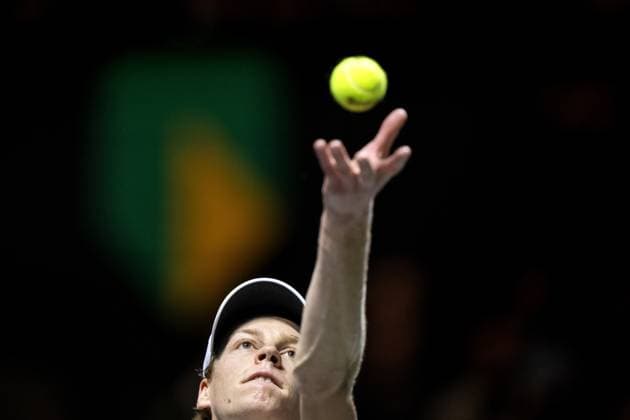 ROTTERDAM - Jannik Sinner (ITA) in action against Alex de Minaur (Australia) on the last day of the ABN AMRO Open tennis tournament in Ahoy. ANP SANDER KONING ABN AMRO Open 2024 xVIxANPxSportx xxANPxIVx 491440149 originalFilename: 491440149.jpg
