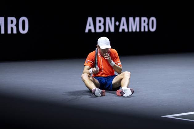 ROTTERDAM - Alex de Minaur (Australia) in action against Jannik Sinner (ITA) on the last day of the ABN AMRO Open tennis tournament in Ahoy. ANP SANDER KONING ABN AMRO Open 2024 xVIxANPxSportx xxANPxIVx 491447075 originalFilename: 491447075.jpg