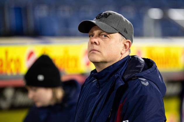 Google Pixel Frauen Bundesliga 14 Spieltag MSV Duisburg 1 FC Köln 18 02 2024 Daniel Weber Trainer 1 FC Köln Google Pixel Frauen Bundesliga 14 Spieltag MSV Duisburg 1 FC Köln Schauinsland Reisen Arena Duisburg 18 02 2024 DFB DFL REGULATIONS PROHIBIT ANY USE OF PHOTOGRAPHS AS IMAGE SEQUENCES AND OR QUASI VIDEO Copyright: xBEAUTIFULxSPORTS Buriakovx