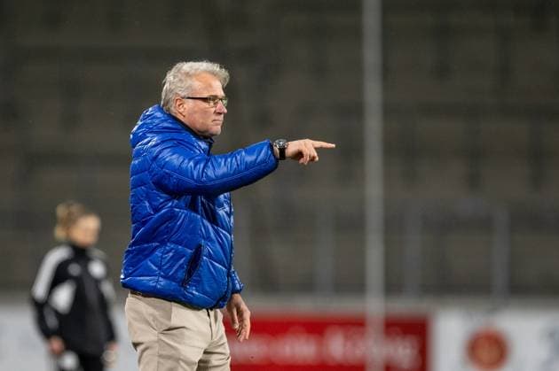 Google Pixel Women Bundesliga 14 Matchday MSV Duisburg 1 FC Köln 18 02 2024 Thomas Gerstner MSV Duisburg, Head Coach Google Pixel Women Bundesliga 14 Matchday MSV Duisburg 1 FC Köln Schauinsland Reisen Arena Duisburg 18 02 2024 DFB DFL REGULATIONS PROHIBIT ANY USE OF PHOTOGRAPHS AS IMAGE SEQUENCES AND OR QUASI VIDEO Copyright: xBEAUTIFULxSPORTS Buriakovx