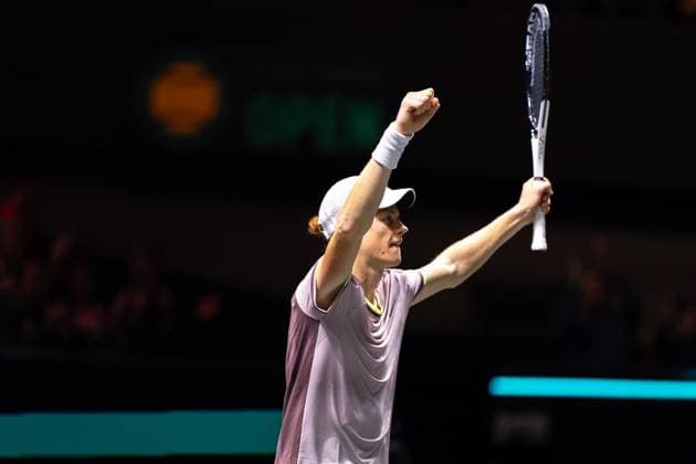 2024-02-18 ABN AMRO Open 2024 - Day 7 ROTTERDAM, NETHERLANDS - FEBRUARY 18: Jannik Sinner of Italy is seen celebrating after winning the tournament during Day 7 of the ABN AMRO Open 2024 at Ahoy on February 18, 2024 in Rotterdam, Netherlands. (Photo by Joris Verwijst BSR Agency) Rotterdam Netherlands Content not available for redistribution in The Netherlands directly or indirectly through any third parties. Copyright: xBSRxAgencyx