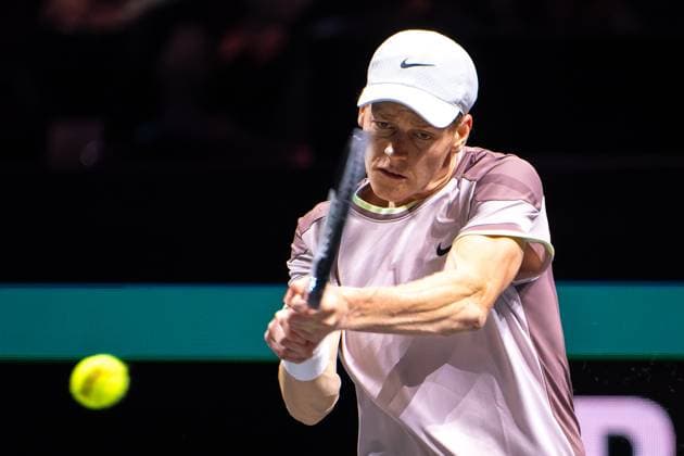 2024-02-18 ABN AMRO Open 2024 - Day 7 ROTTERDAM, NETHERLANDS - FEBRUARY 18: Jannik Sinner of Italy in action during Day 7 of the ABN AMRO Open 2024 at Ahoy on February 18, 2024 in Rotterdam, Netherlands. (Photo by Joris Verwijst BSR Agency) Rotterdam Netherlands Content not available for redistribution in The Netherlands directly or indirectly through any third parties. Copyright: xBSRxAgencyx