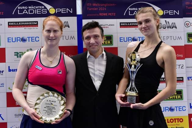 Runner-up Alison Van Uytvanck BEL , Tournament Director Razvan Mihai GER , Winner Julia Avdeeva RUS Burgwaechter Ladies Open 2024, Womens Tennis, ITF World Ranking Tournament, Final, Singles, Alison Van Uytvanck BEL vs Julia Avdeeva RUS , 18 02 2024 Burgwaechter Ladies Open 2024, Womens Tennis, ITF World Ranking Tournament, 12 18 02 2024 Altenkirchen Copyright: xAugstx xEibner-Pressefotox EP_jat